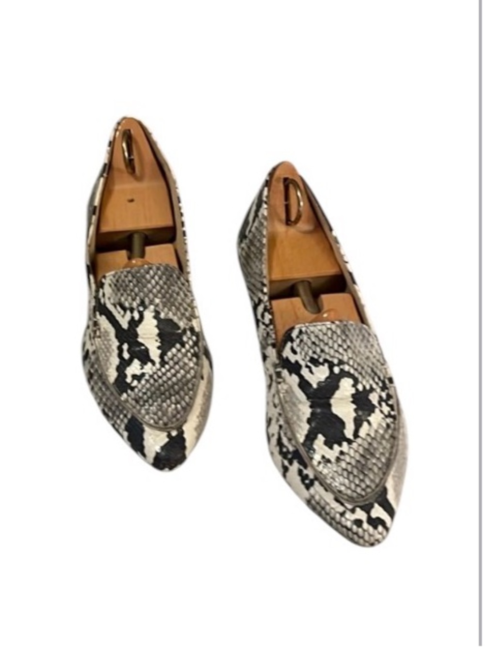 Express Faux Leather Snakeprint Pointy Flat Loafers Sz 7